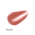 Na obrázku je lesk na rty Jane Iredale v odstínu Nectar. Nectar je teplý broskvový nude odstín s jemným leskem. Skvěle ladí s opálenou pletí a líčením v hnědo-zlatých tónech.